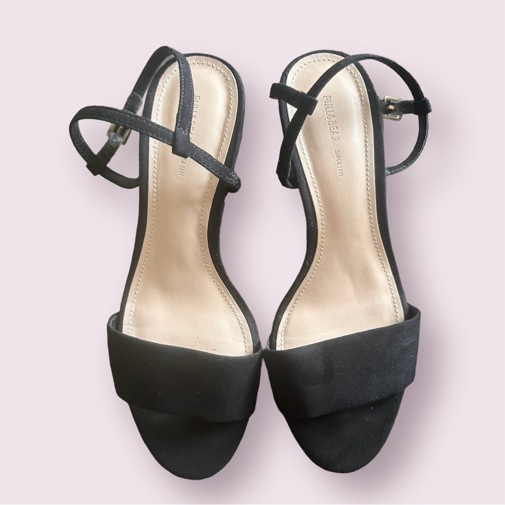 Pull&Bear Black Heeled Sandals